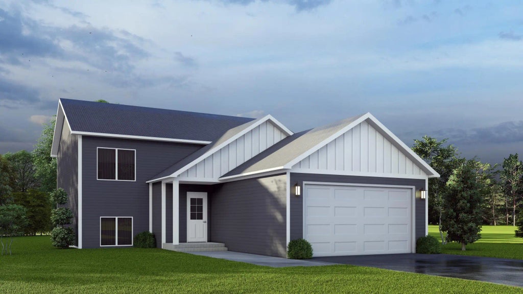 1015 3rd Avenue Ne, Milaca