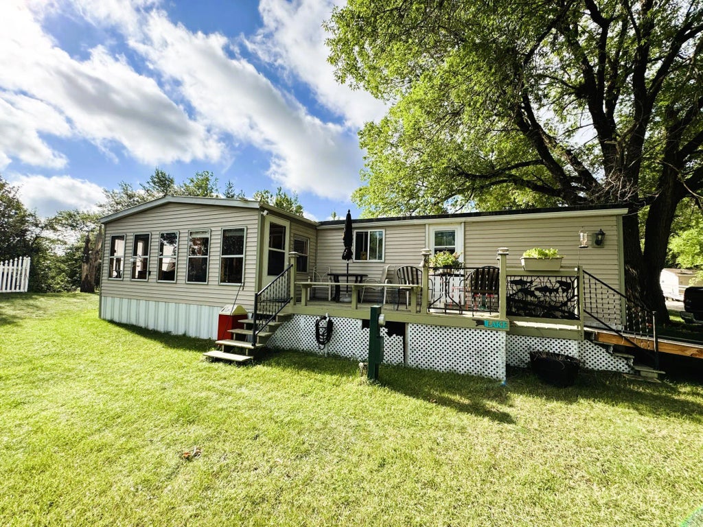 5 Maple Drive Ne, Cass Lake