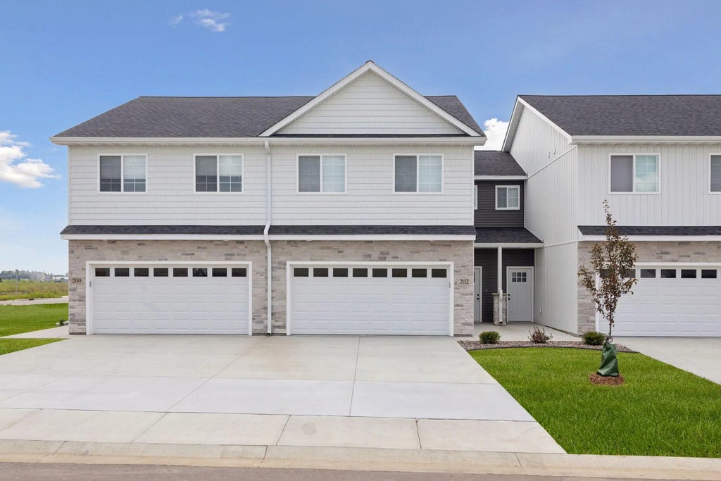 628 Franklin Street, Roberts