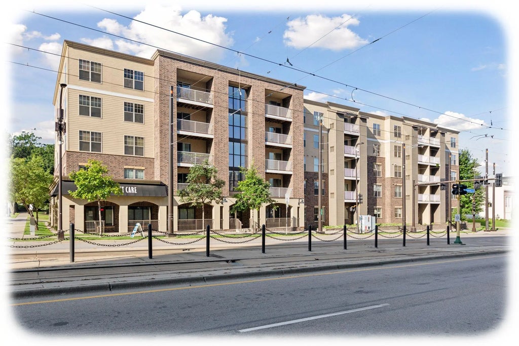 2900 University Avenue Se 208, Minneapolis