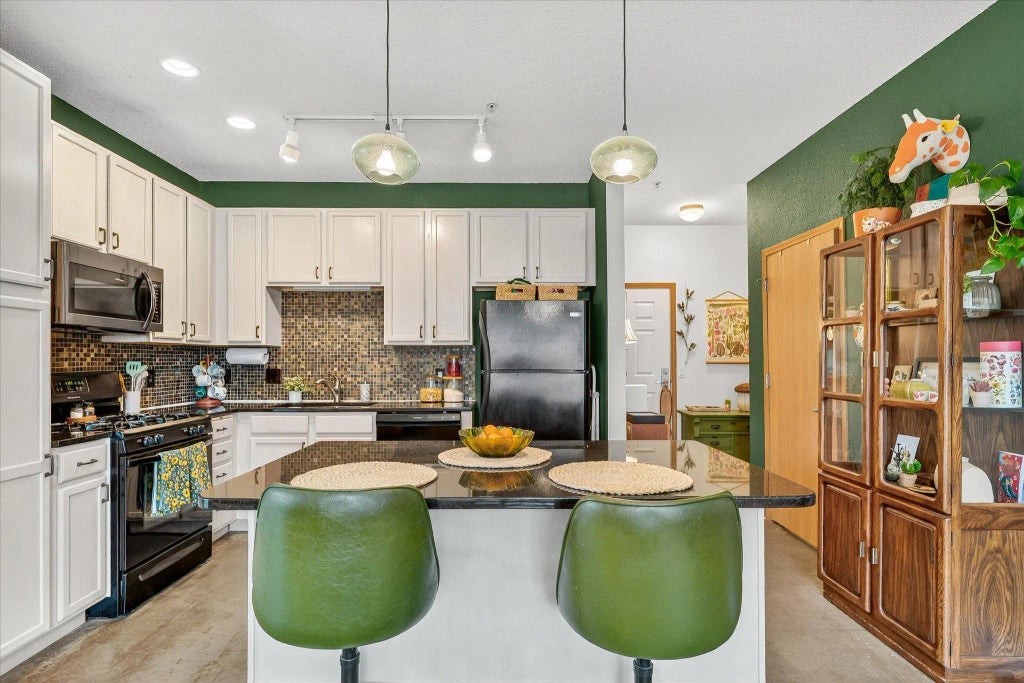 2929 21st Avenue S 201, Minneapolis