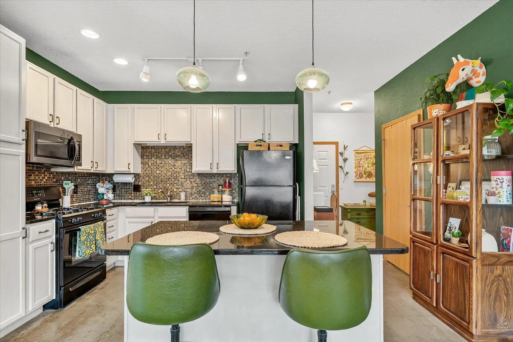 Photo of Listing #6771962