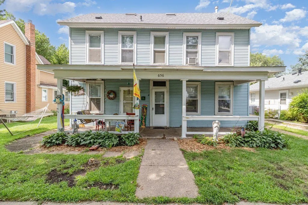 656 2nd Street N, Bayport