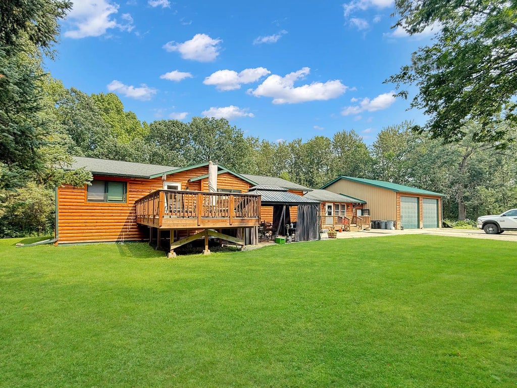 46496 County 7, Pine Lake Twp