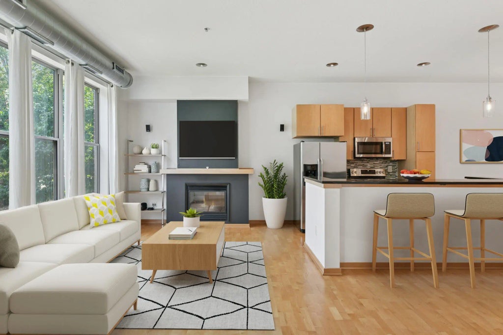 3640 Wooddale Avenue S 111, Saint Louis Park