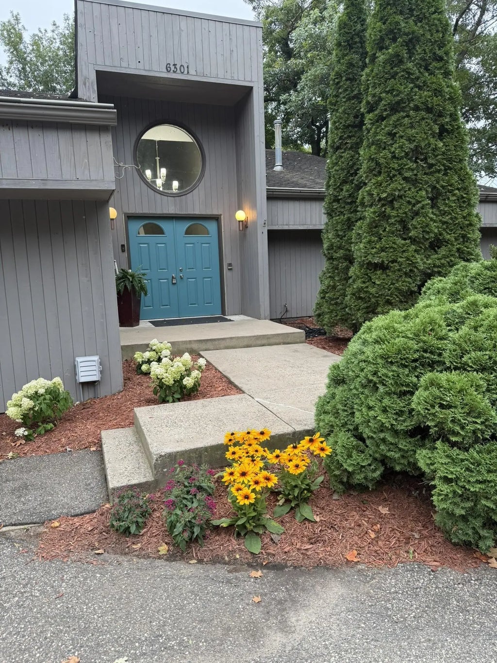 6301 Bay Ridge Road, Mound