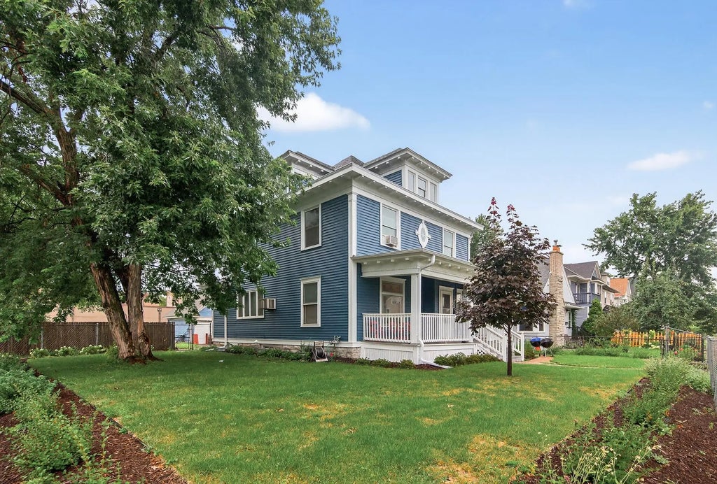 3048 Columbus Avenue, Minneapolis