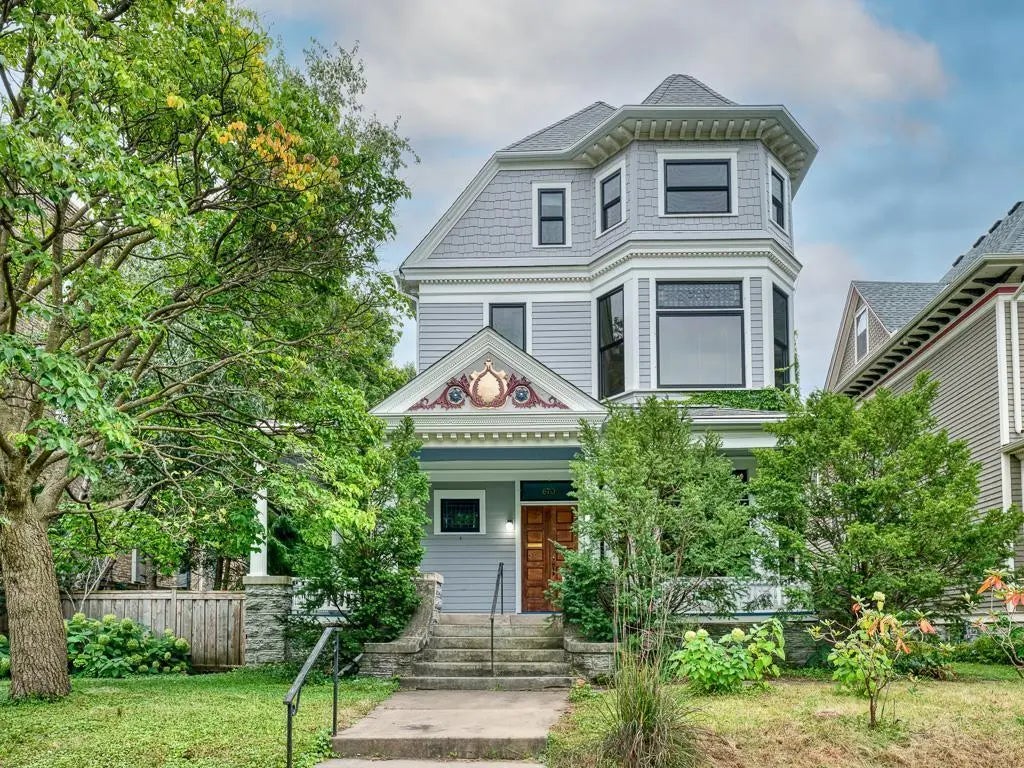 670 Lincoln Avenue, Saint Paul