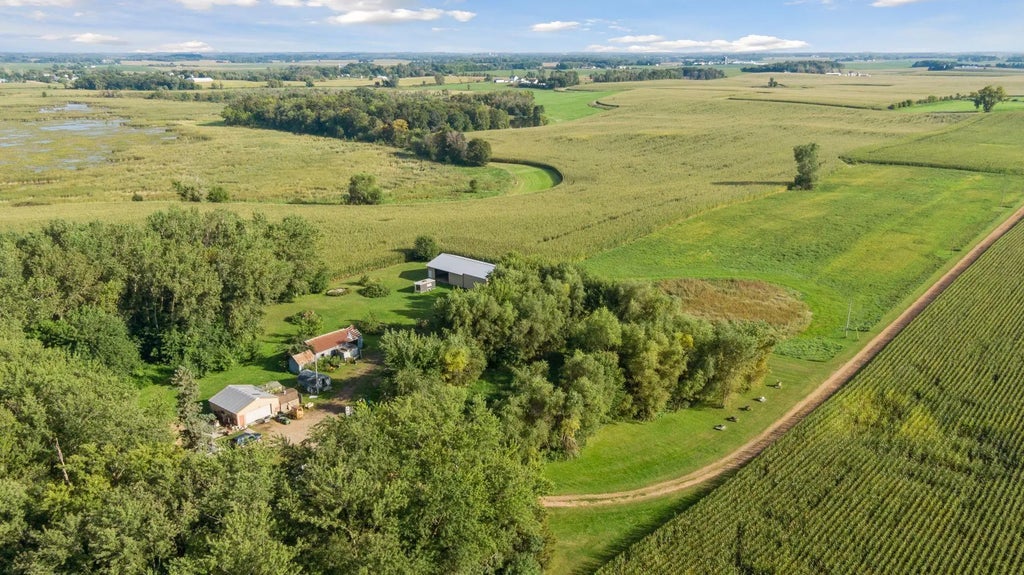 19100 310th Street, New Prague