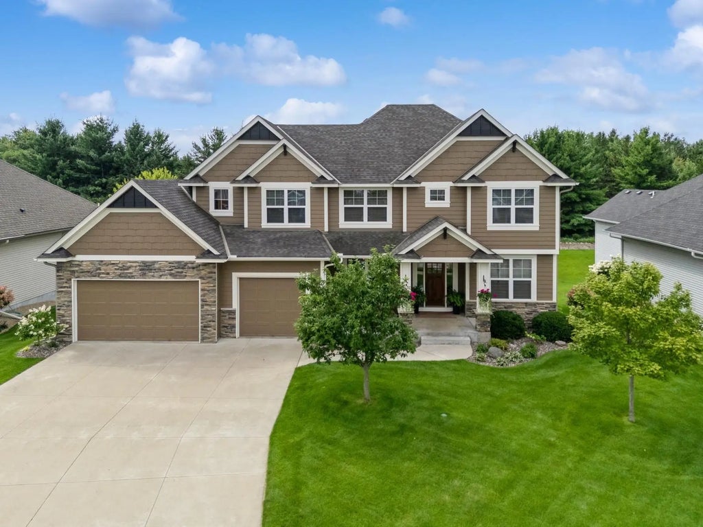 7317 103rd Avenue N, Brooklyn Park