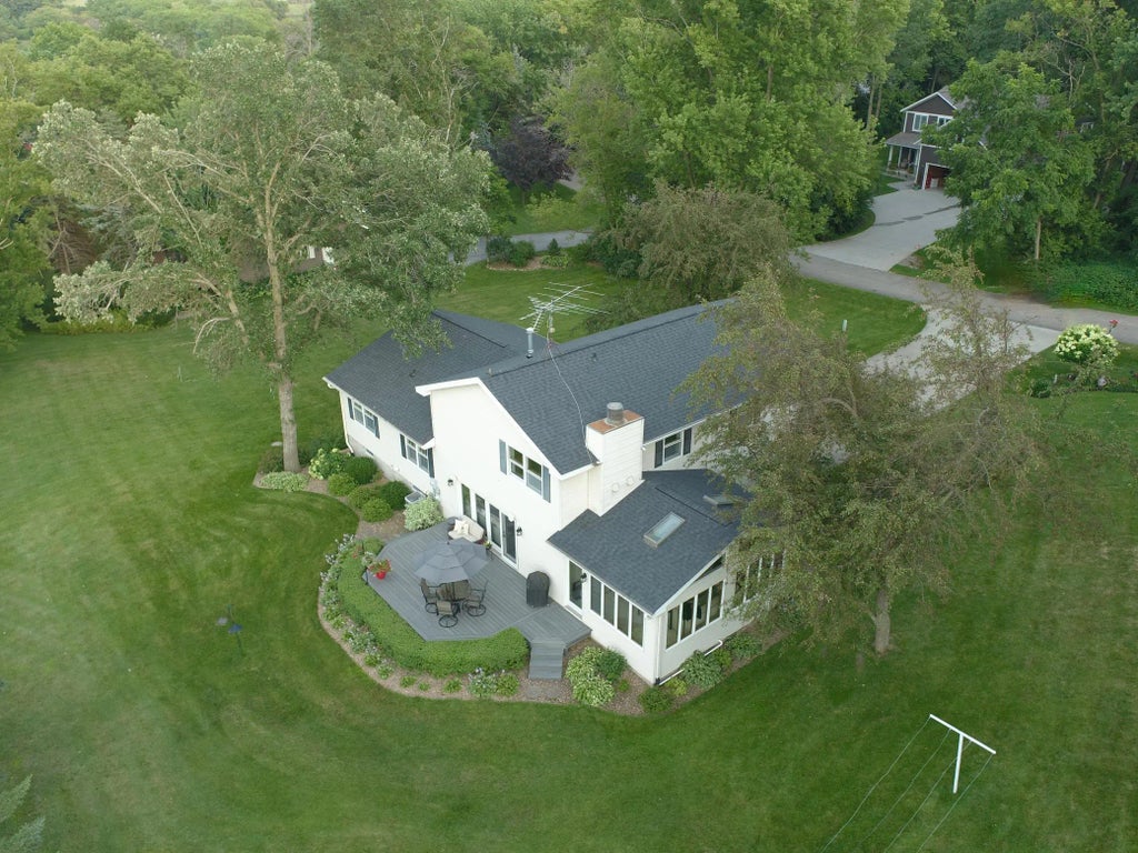 17849 Wedgewood Drive, Zumbrota