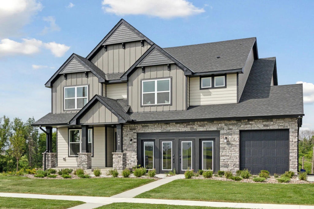 1045 Aster Boulevard, Rosemount