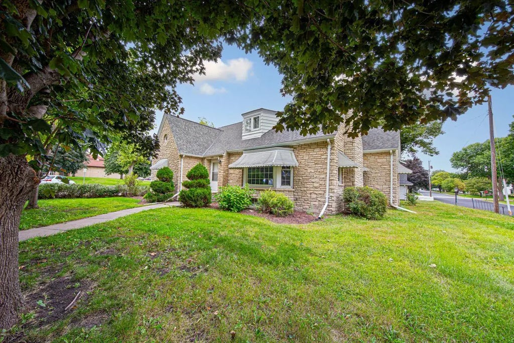 358 4th Street, Gaylord