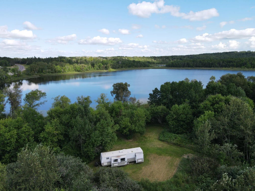 305 Forest Avenue, Hill City