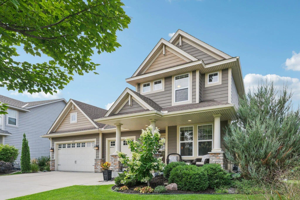 3277 Pin Oak Road, Medina