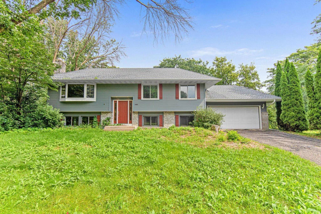 2400 E 125th Street, Burnsville