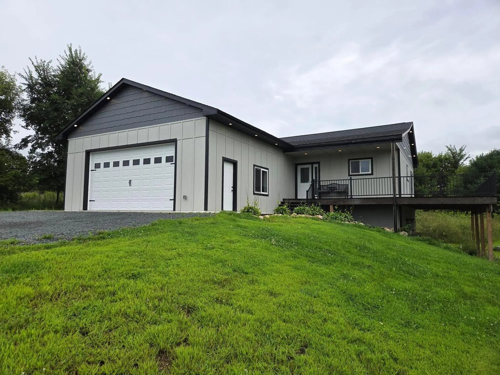 602 218th St., Osceola