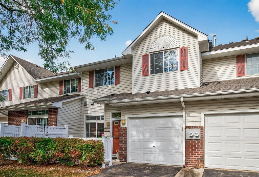 13543 Carmody Drive, Eden Prairie