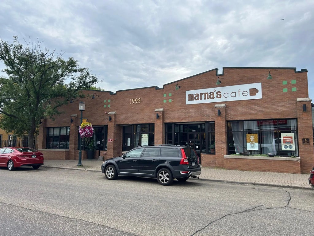 4150 W Broadway Avenue, Robbinsdale