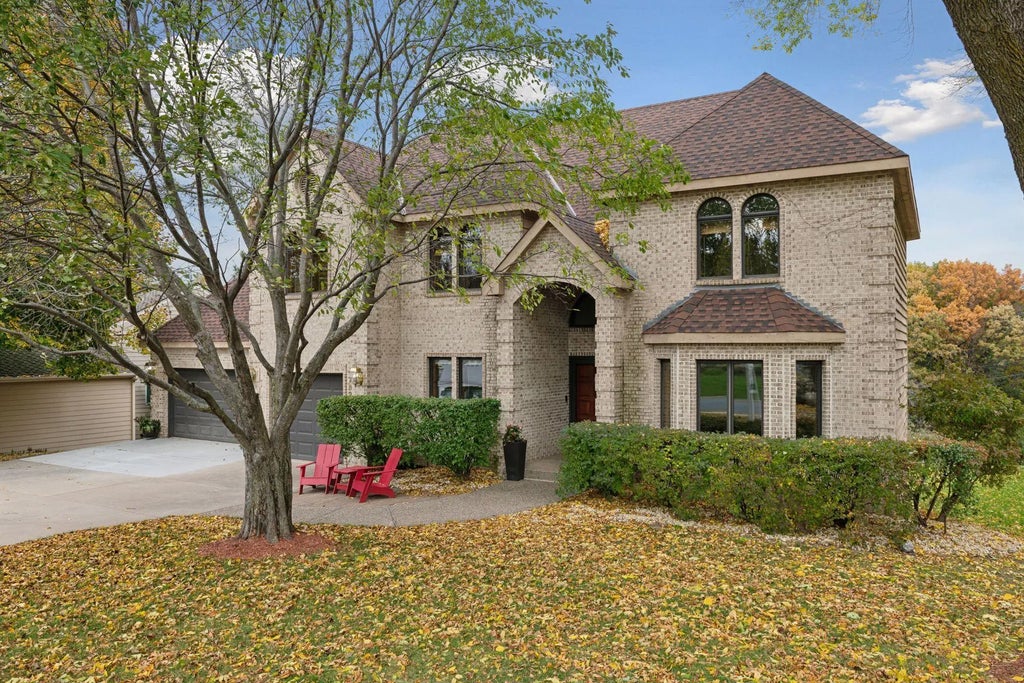 7325 Bush Lake Drive, Bloomington