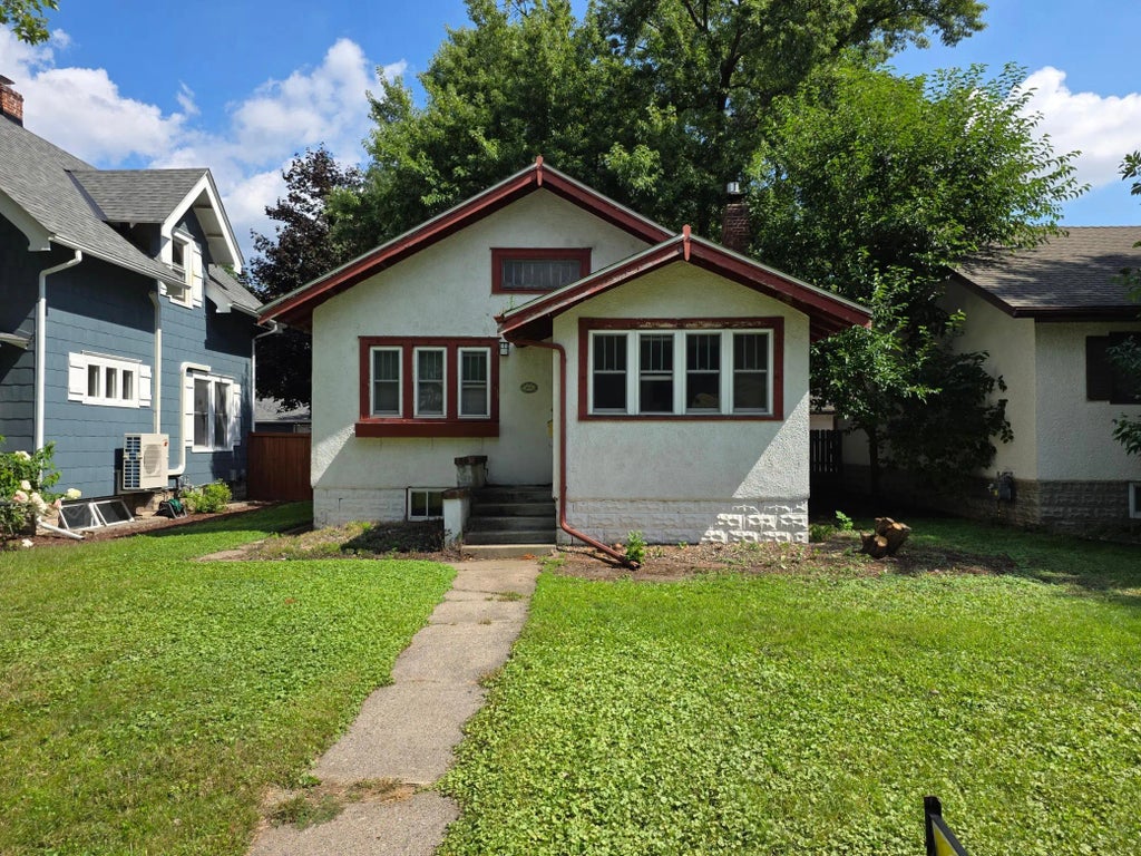 5641 Pillsbury Avenue S, Minneapolis