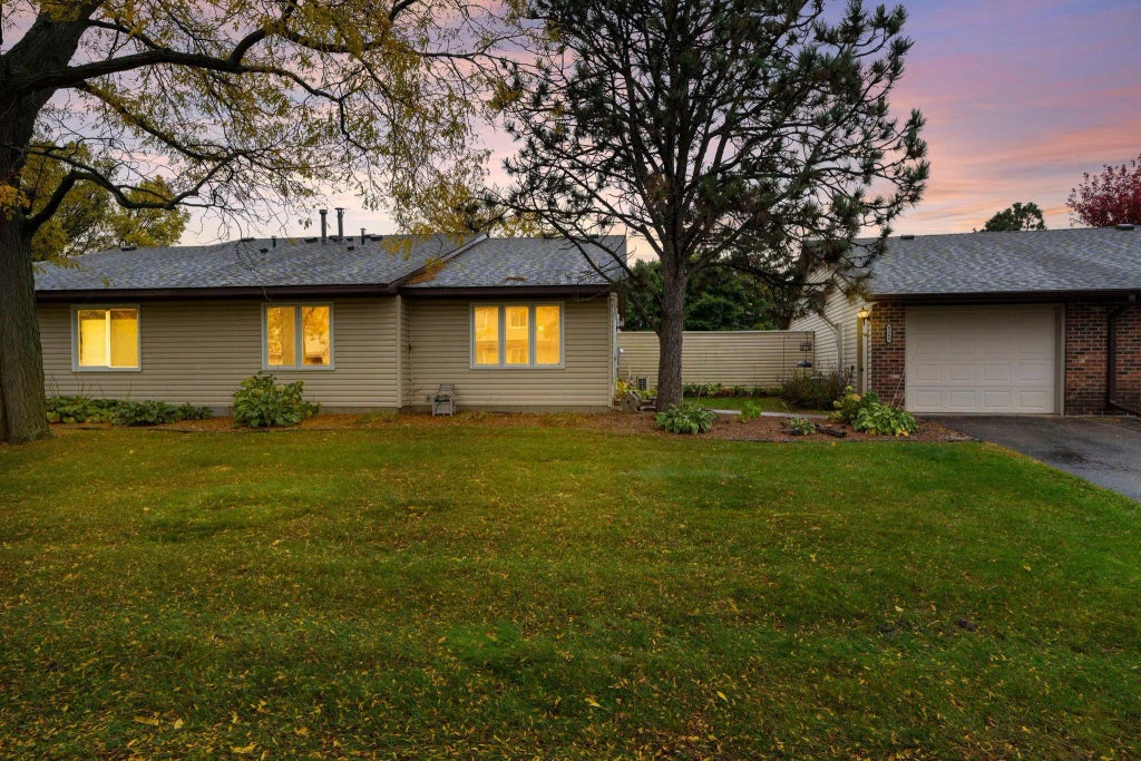 9268 Indian Boulevard S, Cottage Grove