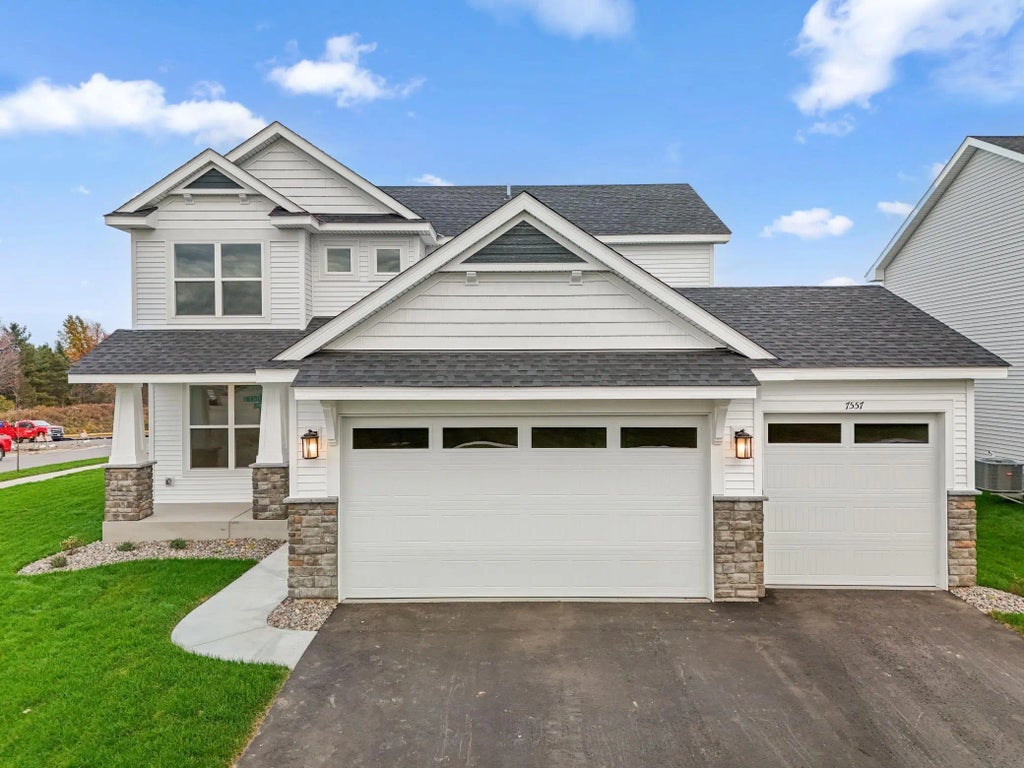 7557 Lower 42nd Street N, Oakdale