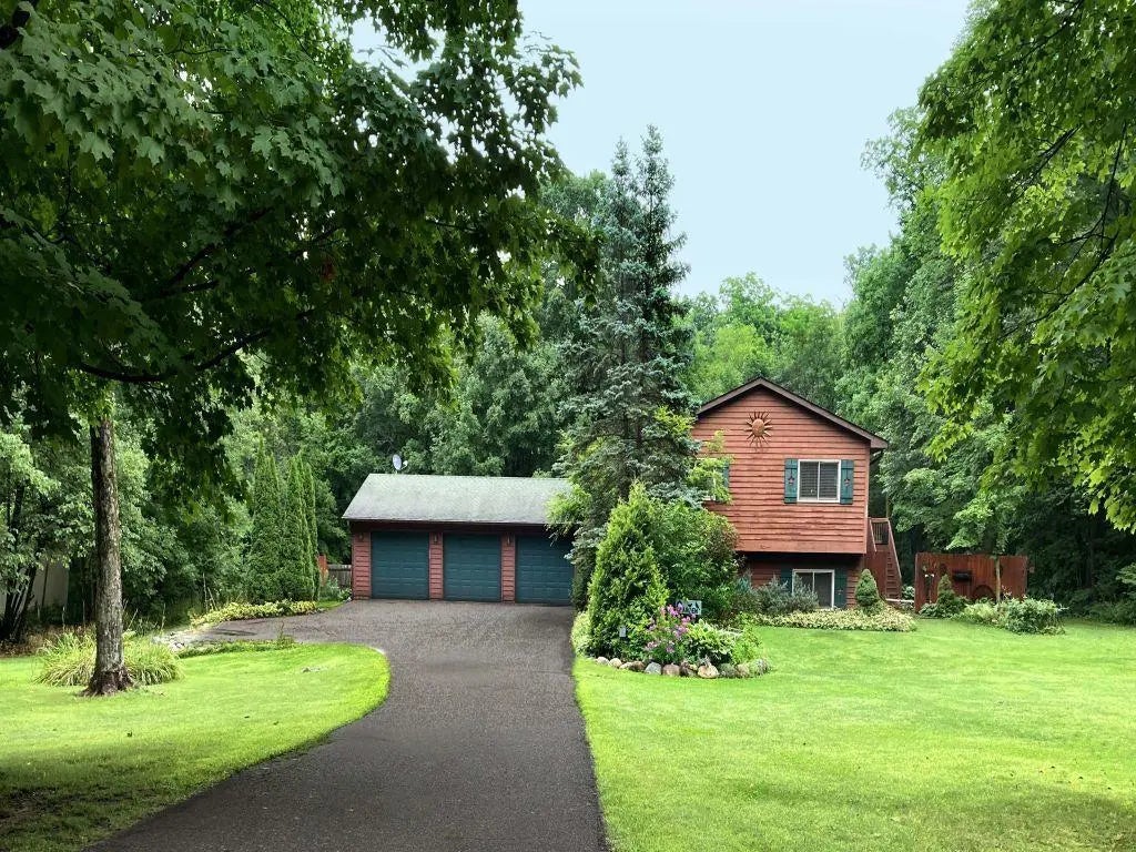 4850 Mcallister Avenue Ne, Saint Michael