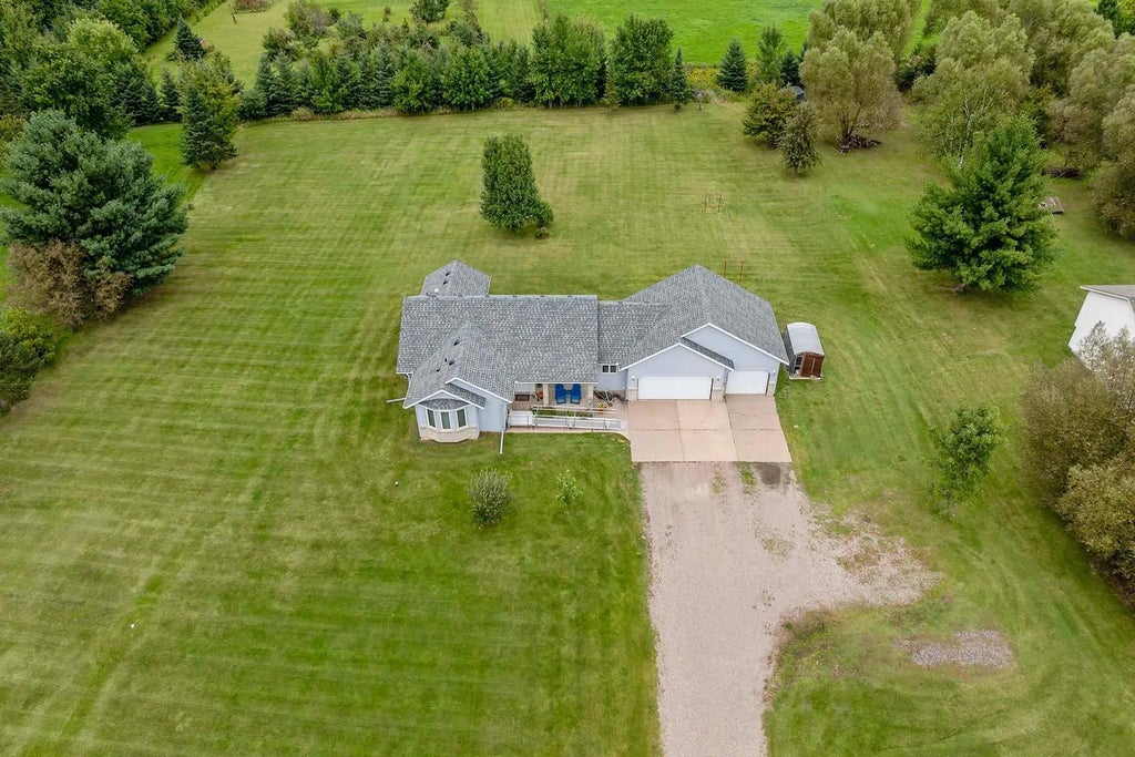 11331 Lakeview Heights Road, Pokegama Twp