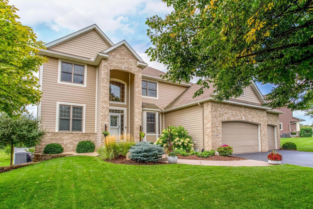 10779 Perry Drive N, Brooklyn Park