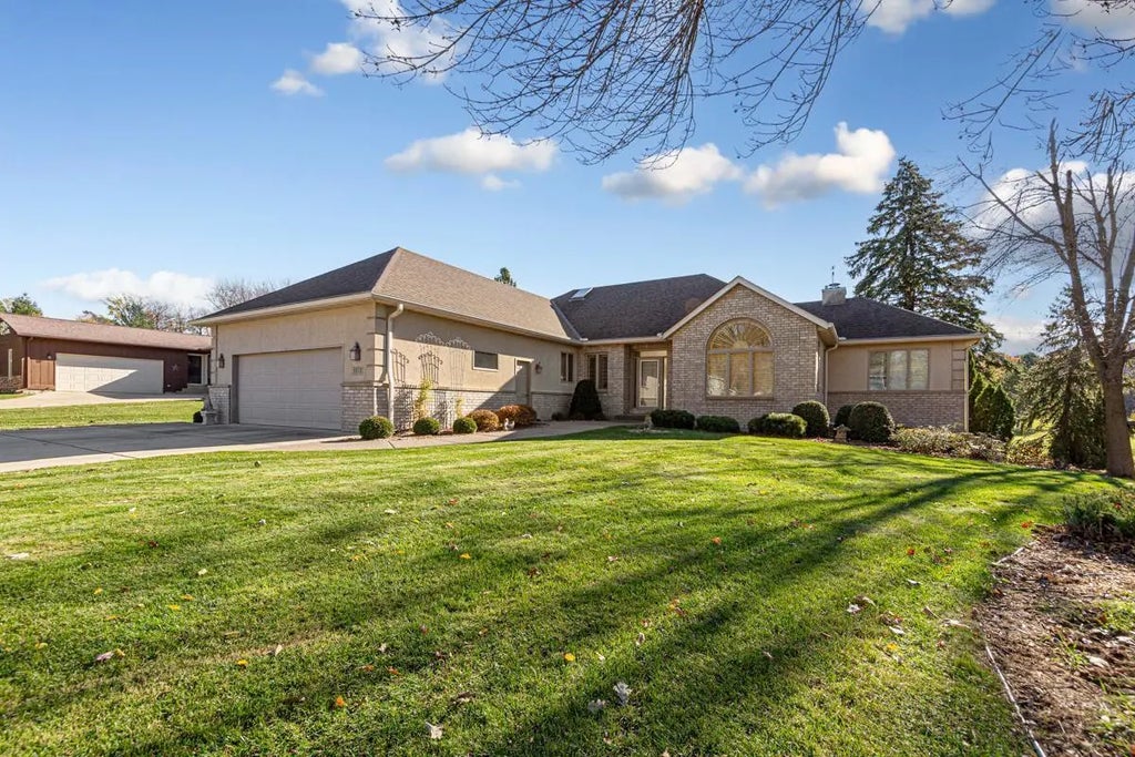 1031 Cherry Street, Owatonna