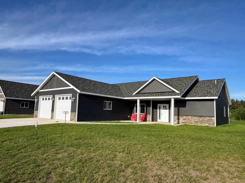 1003 8th Avenue Nw, Perham