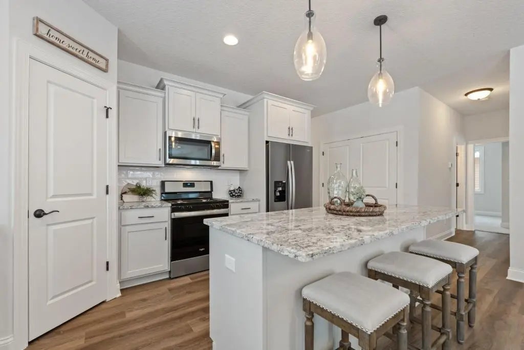 1418 Cedar Lane, Litchfield