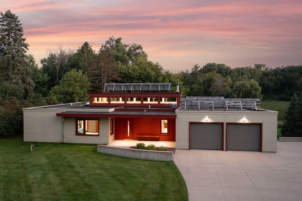 13733 Spring Lake Road, Minnetonka