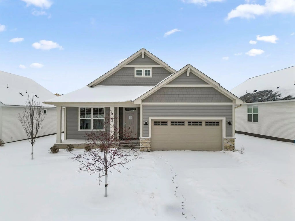 2160 Ridgepointe Drive, Hastings