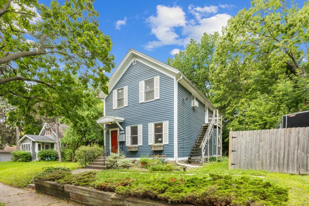 195 Oneida Street, Saint Paul