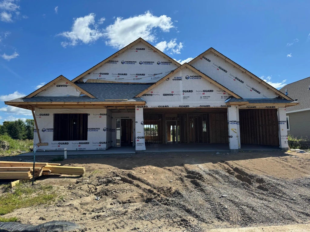 3348 Kady Avenue Ne, Saint Michael