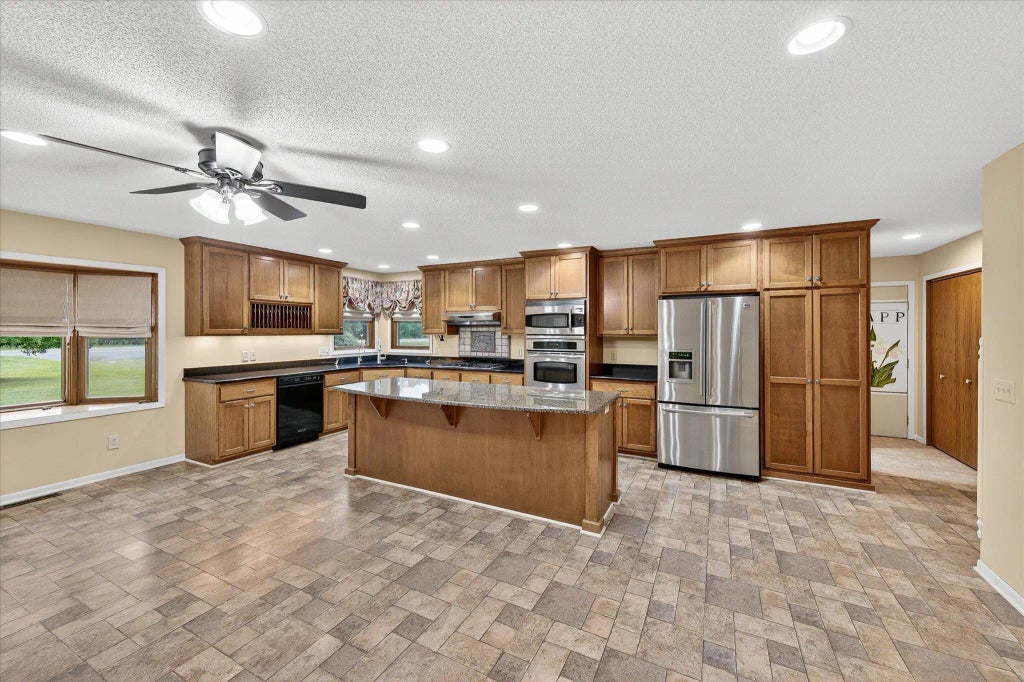 16750 County Road 50, Big Lake