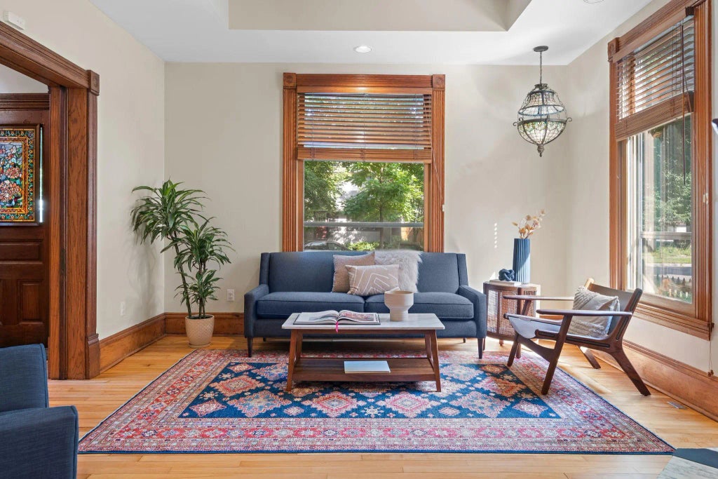 3344 Girard Avenue S, Minneapolis