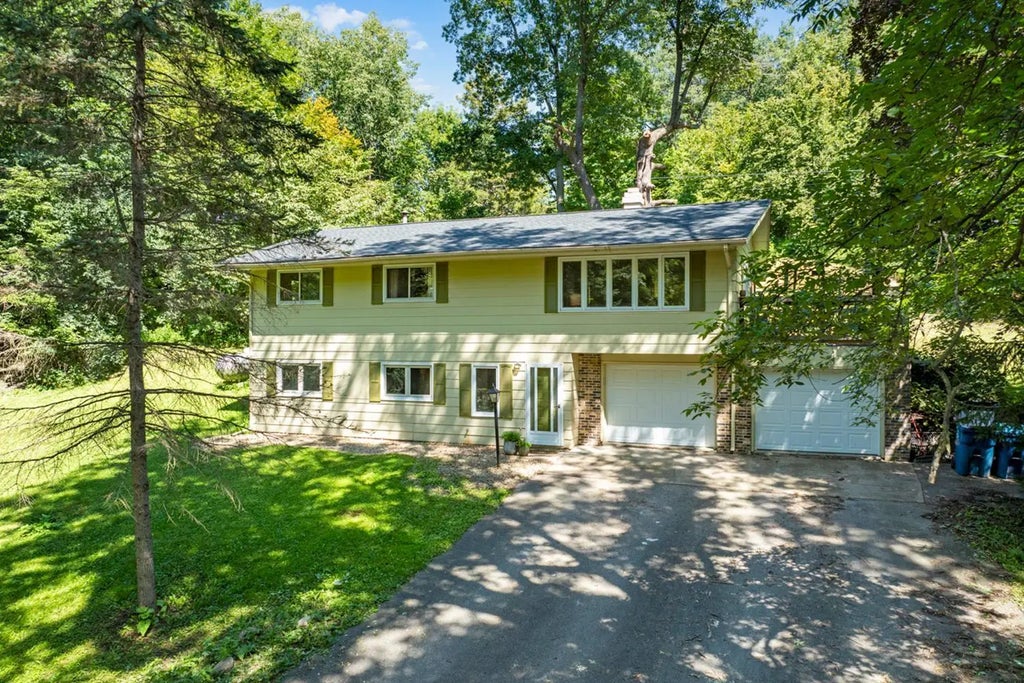 8098 26th Street Se, Buffalo