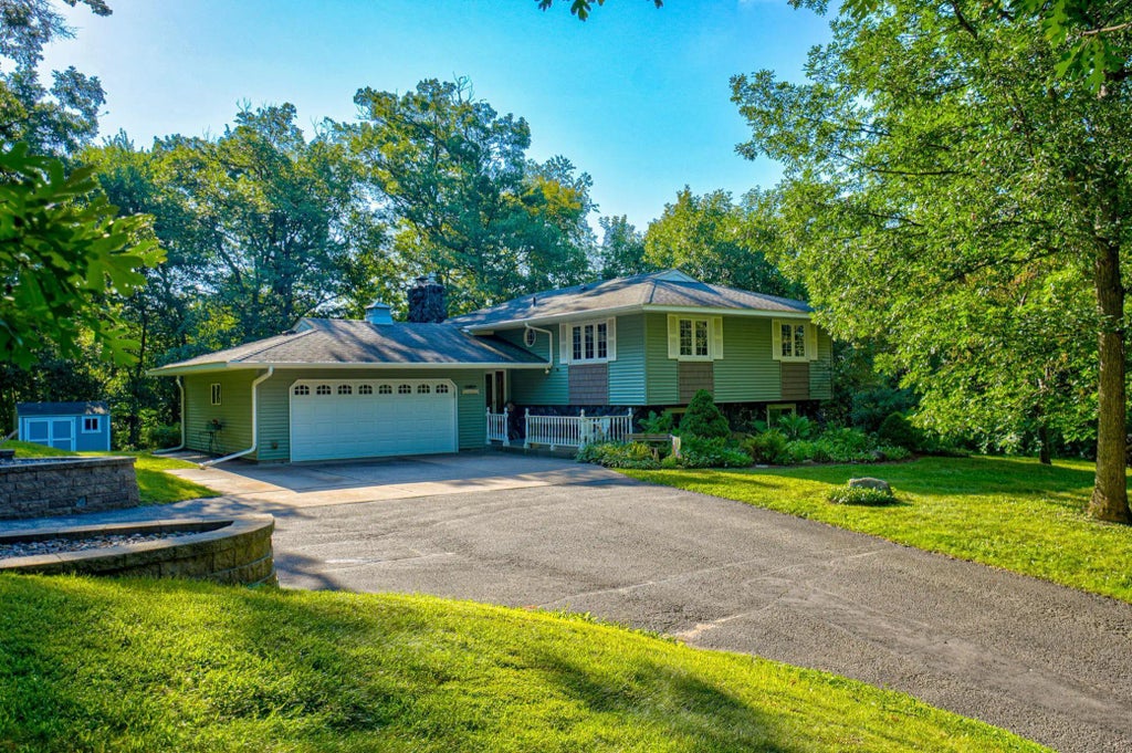 14481 Hyde Avenue N, Hugo