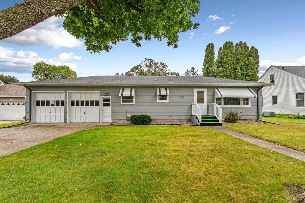 512 7th Street, Gaylord