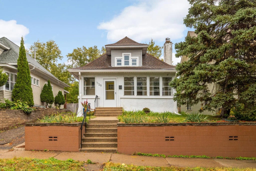 1125 Selby Avenue, Saint Paul