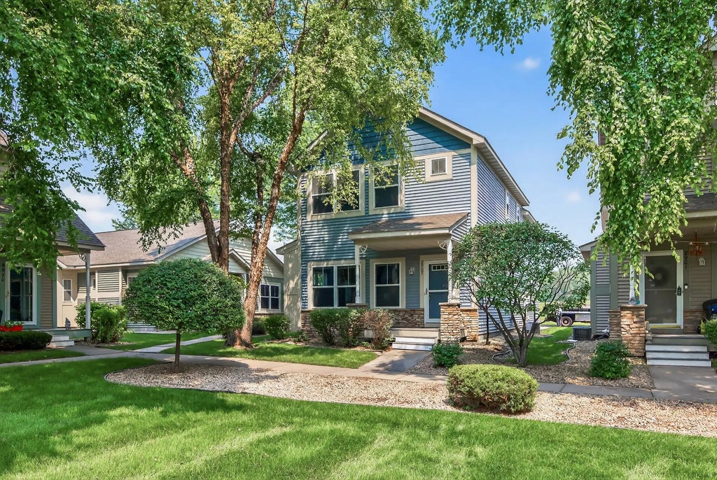 2907 86th Lane N, Brooklyn Park