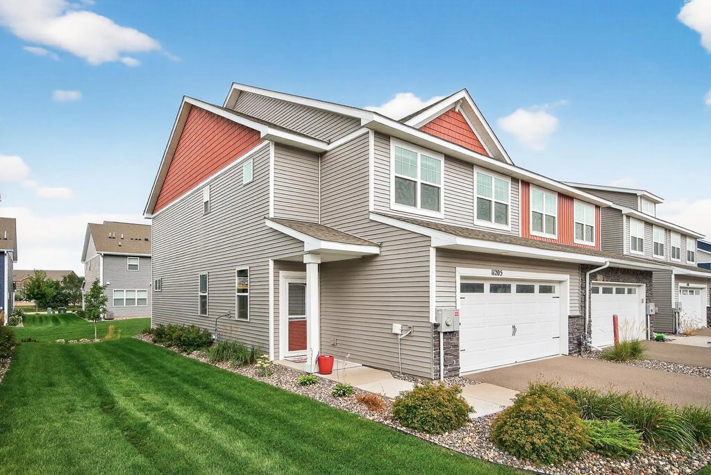 11205 Balsam Pointe Trail, Dayton