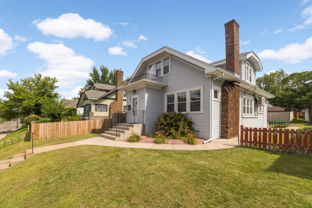 1800 Penn Avenue N, Minneapolis