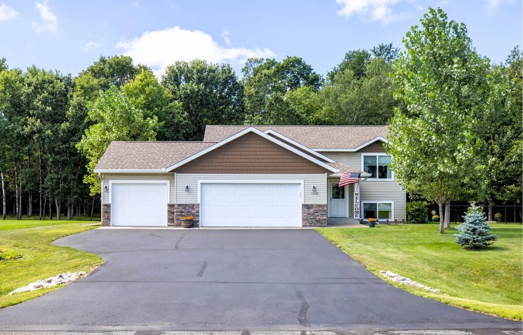 14545 Grand Oaks Drive, Baxter