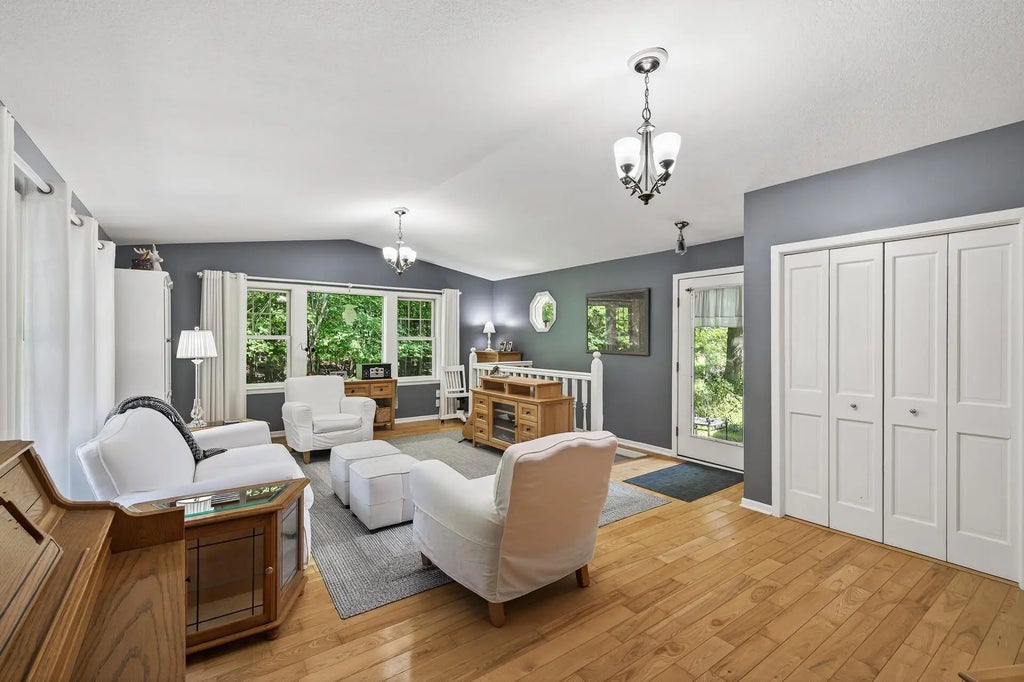 20610 E Bethel Boulevard Ne, East Bethel