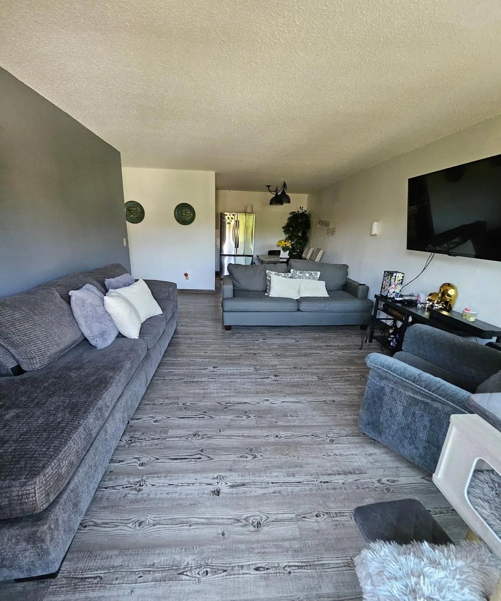 14620 Garrett Avenue 310, Apple Valley