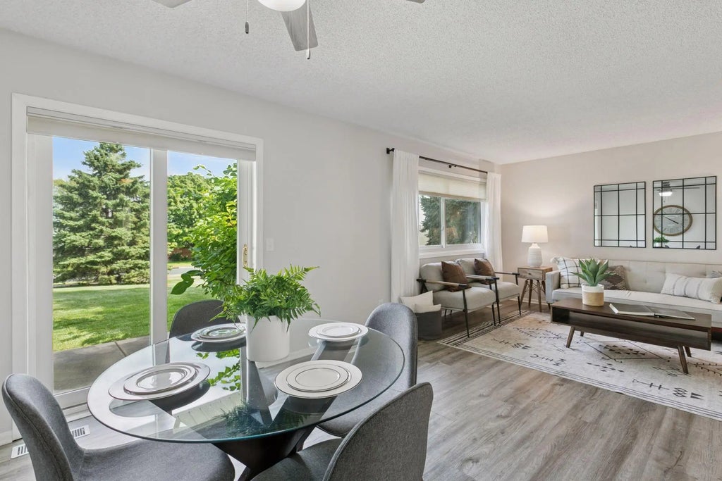 14067 81st Avenue N, Maple Grove